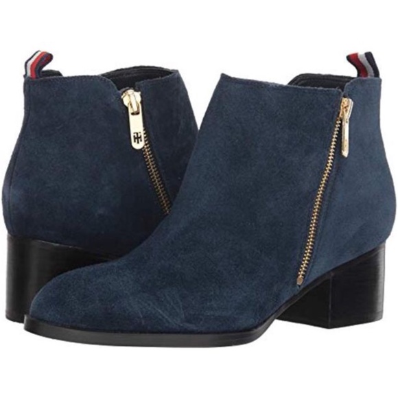 Tommy Hilfiger Shoes - 2xHP💝Tommy Hilfiger Rutherford Suede Boot Navy 6